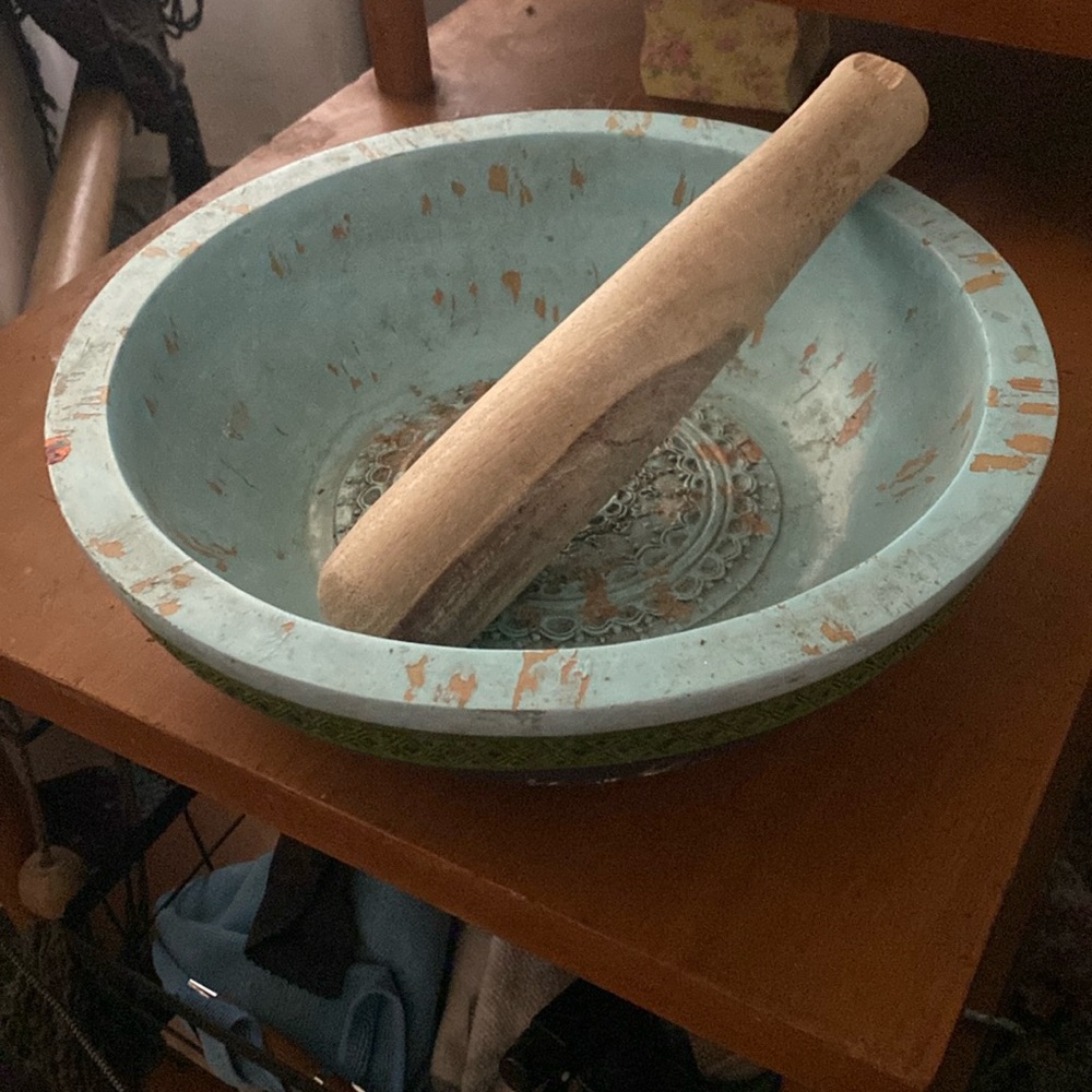 Decorative bowl